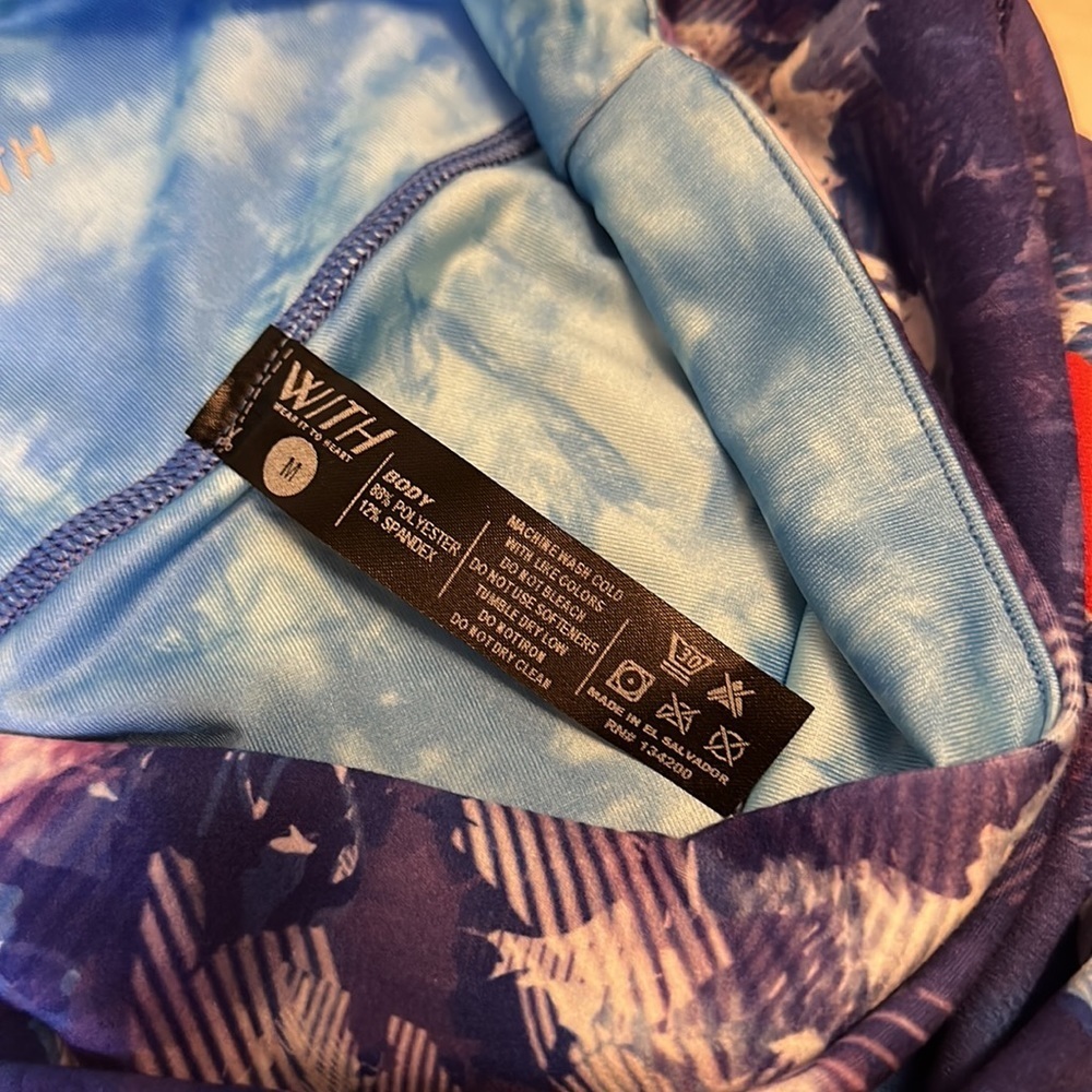 Peloton Blue Moves High Waist Legging Size Medium - Picture 8 of 8